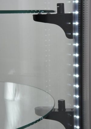 VITRINA FRIGO. PRAJITURI 400L 68X68X1753
